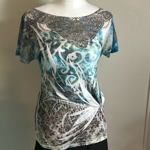 American Rag Cie Women’s Side Twist Slim Fit Y2K Boho Multi-Color Burnout Tee